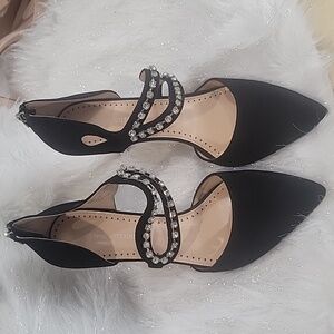 Like new woman’s dress shoes the Numa pump from Adrienne Vittadini size 9.5